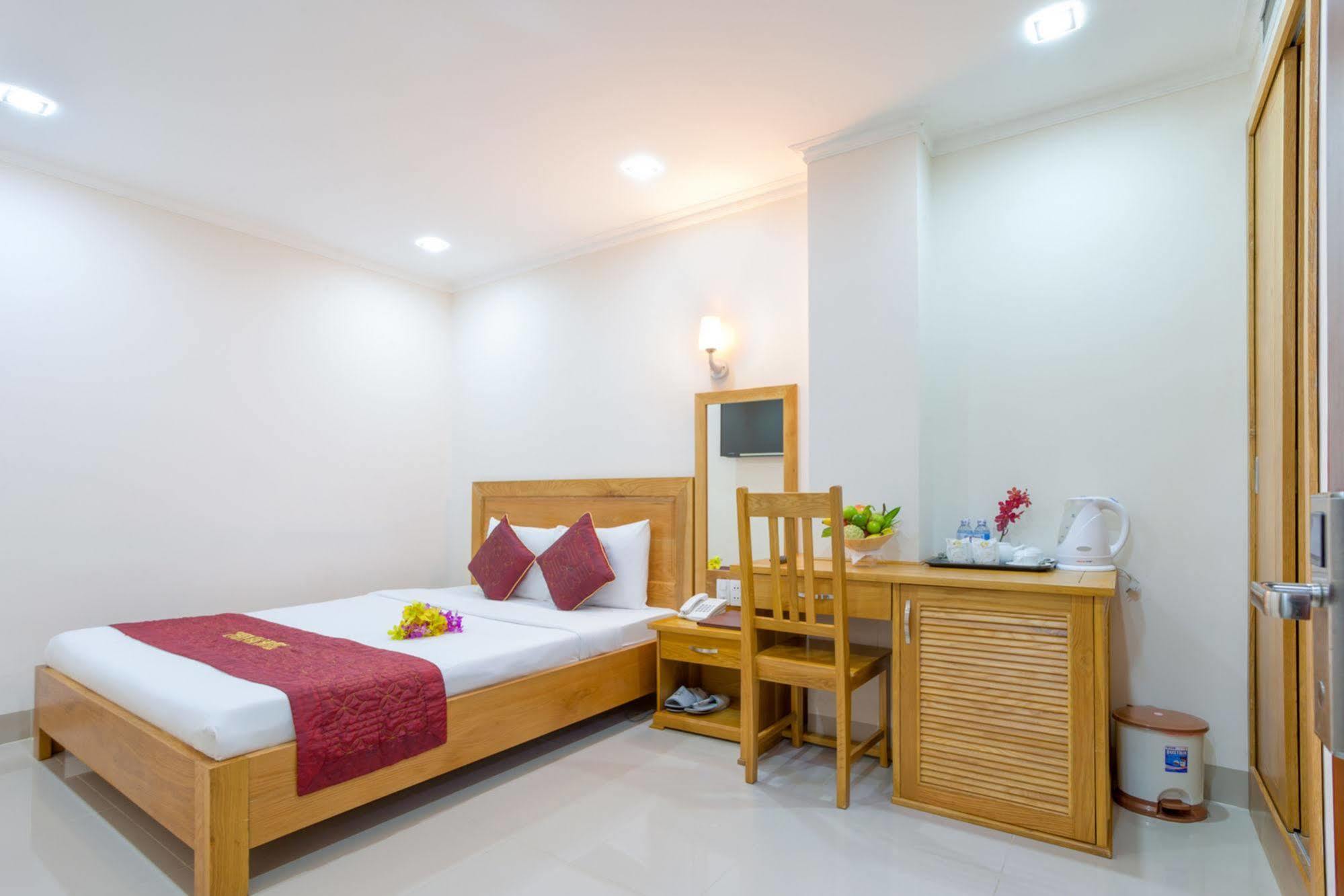 Thien Hai Hotel Ho Chi Minh-stad Buitenkant foto